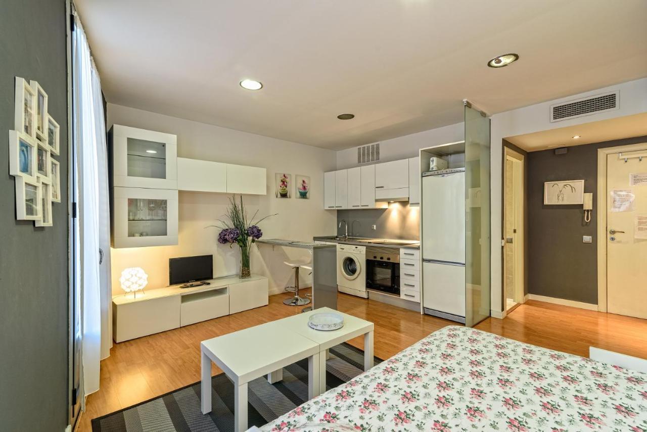 Loft En Badalona Centro Διαμέρισμα Εξωτερικό φωτογραφία
