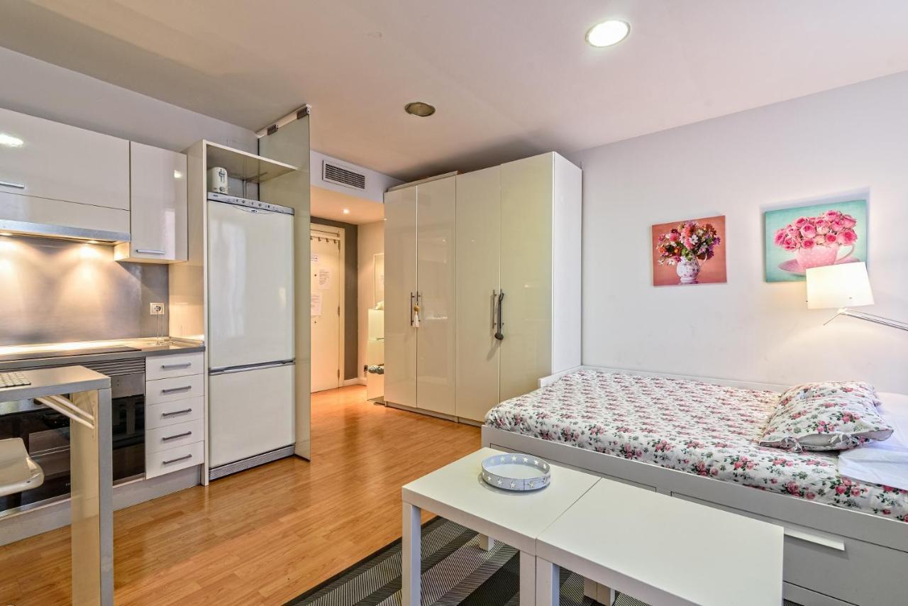 Loft En Badalona Centro Διαμέρισμα Εξωτερικό φωτογραφία
